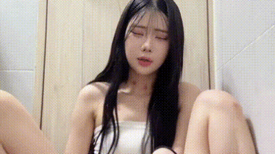 빙그레후원 윤공주 화장실 캔디바자위 [섹트야동,쇼츠야동,한국야동,딸퀸야동]